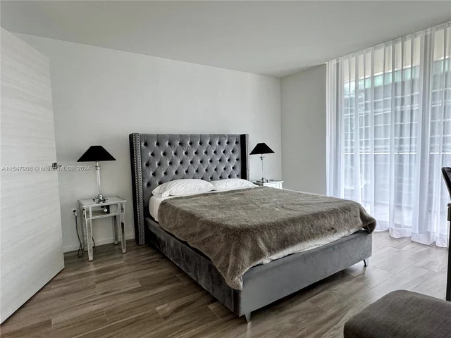 801 S Miami Ave # 4405, Miami FL 33130