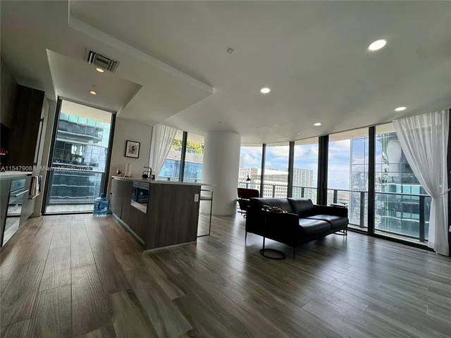 801 S Miami Ave # 4405, Miami FL 33130