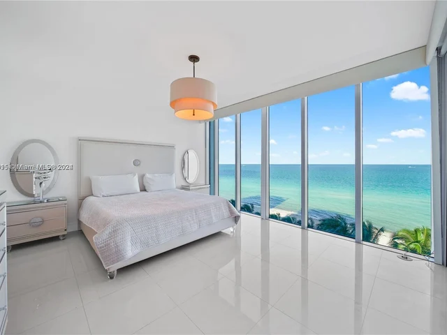 6899 Collins Ave # 808, Miami Beach FL 33141