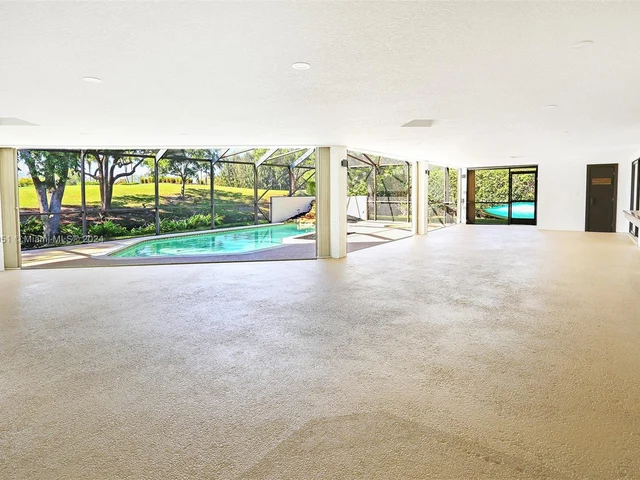 13060 NW 1st St, Plantation FL 33325