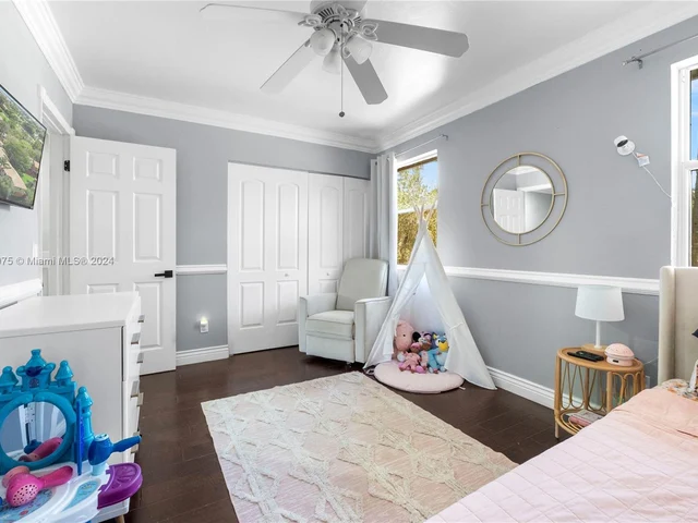 740 NW 105th Ter # 740, Pembroke Pines FL 33026