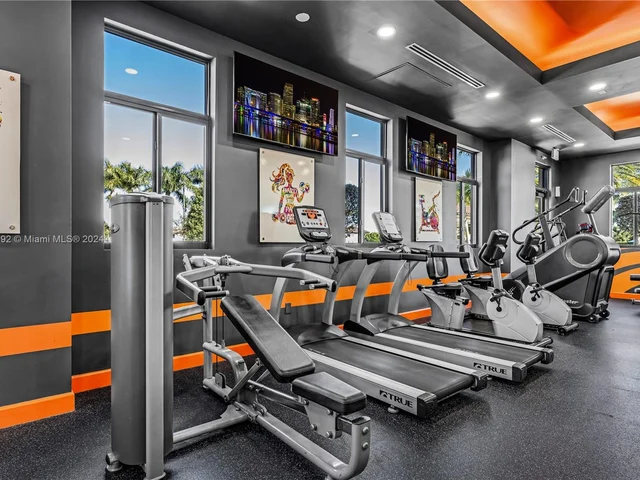 3385 SE 1st St, Homestead FL 33033