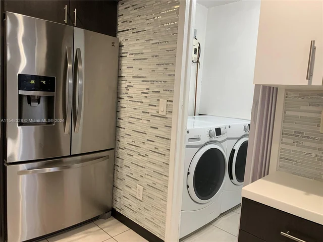 487 NW 98th Ct # 487, Miami FL 33172