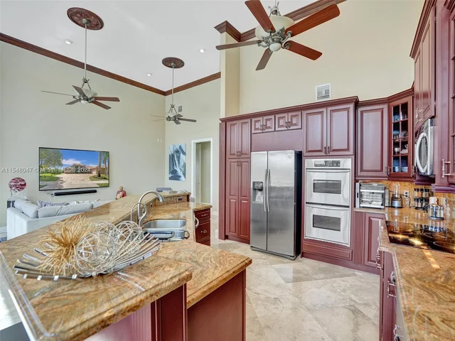 10427 Stonebridge St, Boca Raton FL 33498