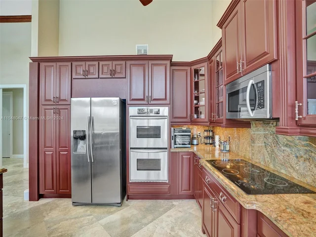 10427 Stonebridge St, Boca Raton FL 33498