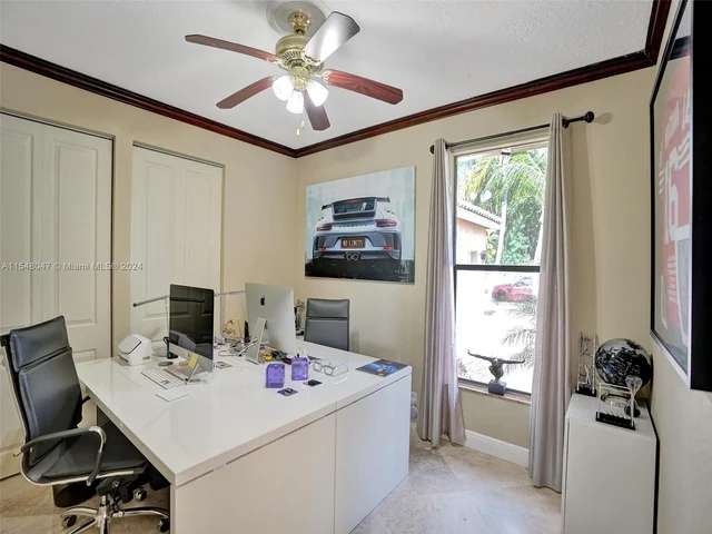 10427 Stonebridge St, Boca Raton FL 33498