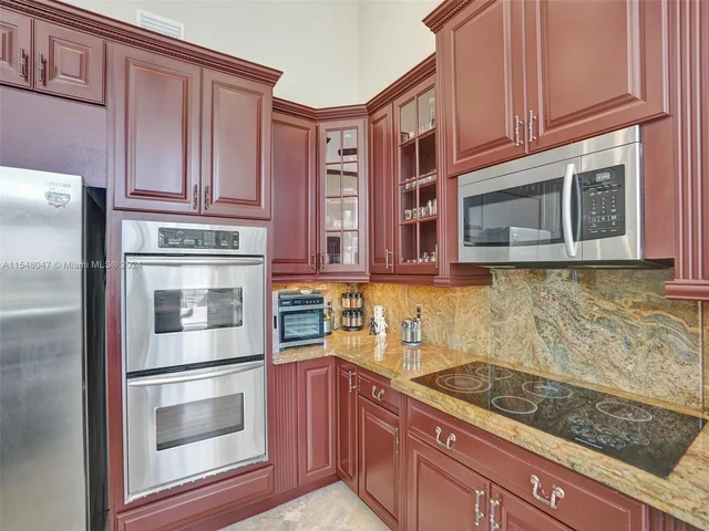 10427 Stonebridge St, Boca Raton FL 33498