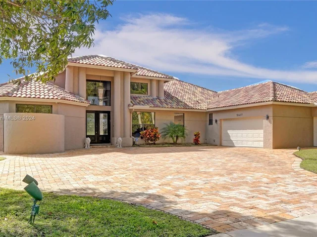 10427 Stonebridge St, Boca Raton FL 33498