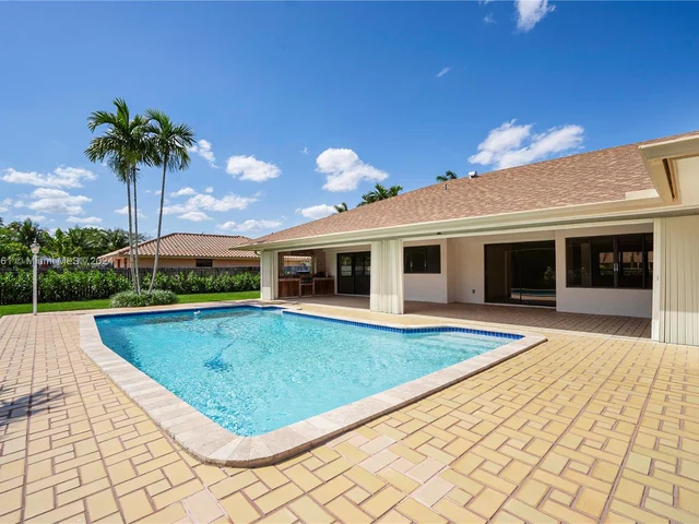 12242 SW 102nd Ter, Miami FL 33186