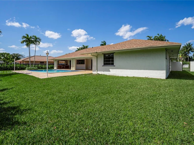 12242 SW 102nd Ter, Miami FL 33186