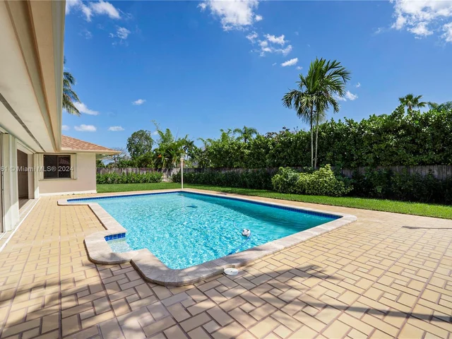 12242 SW 102nd Ter, Miami FL 33186