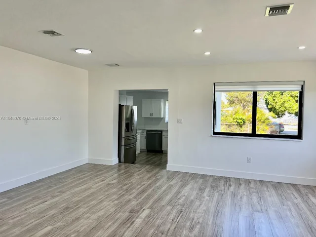 3950 NW 168th Ter, Miami Gardens FL 33055