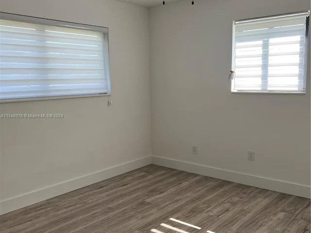 3950 NW 168th Ter, Miami Gardens FL 33055