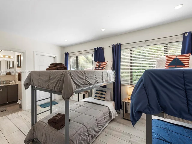 70 NW 47th Ter, Miami FL 33127