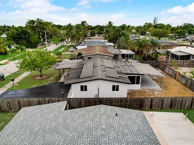 4130 NW 12th Ter, Oakland Park FL 33309