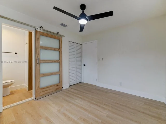 4130 NW 12th Ter, Oakland Park FL 33309