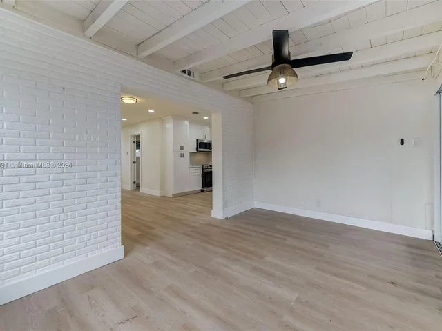 4130 NW 12th Ter, Oakland Park FL 33309