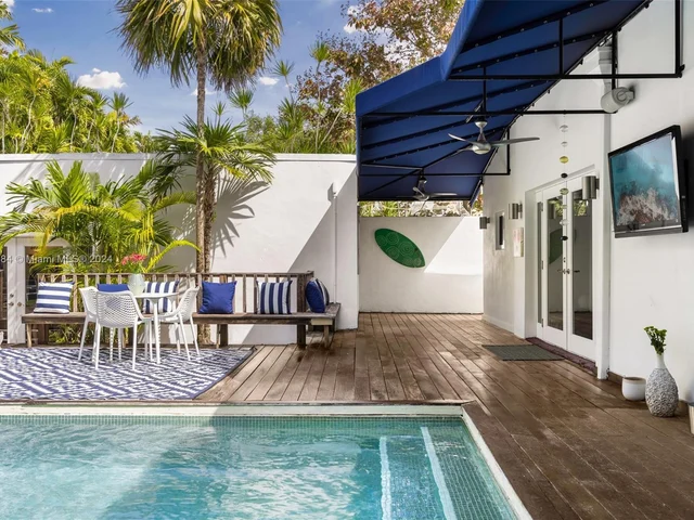 4131 El Prado Blvd, Miami FL 33133