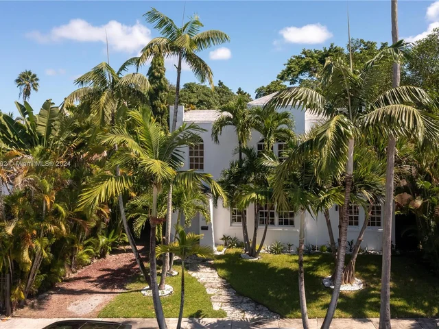 5947 NE 4th Ct, Miami FL 33137