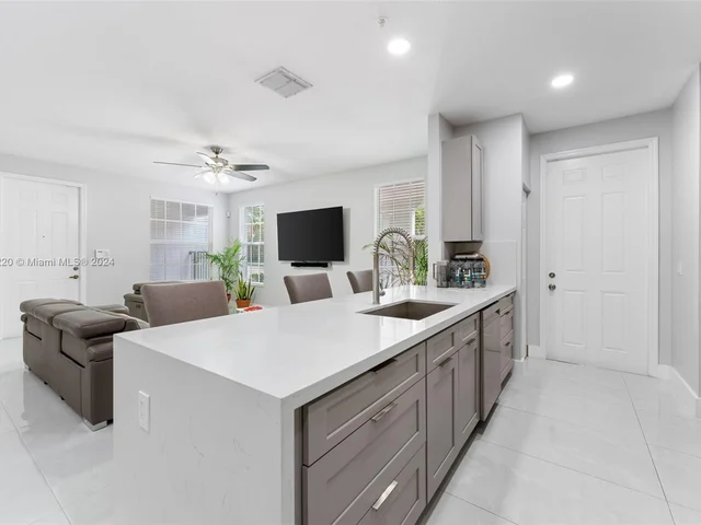 2963 SW 120th Ter # 2963, Miramar FL 33025