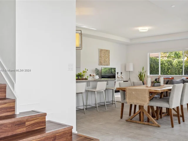 15101 SW 177th Ter, Miami FL 33187