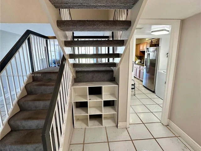 11265 NW 15th Pl, Pembroke Pines FL 33026