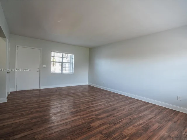 460 NE 82nd Ter # 8, Miami FL 33138