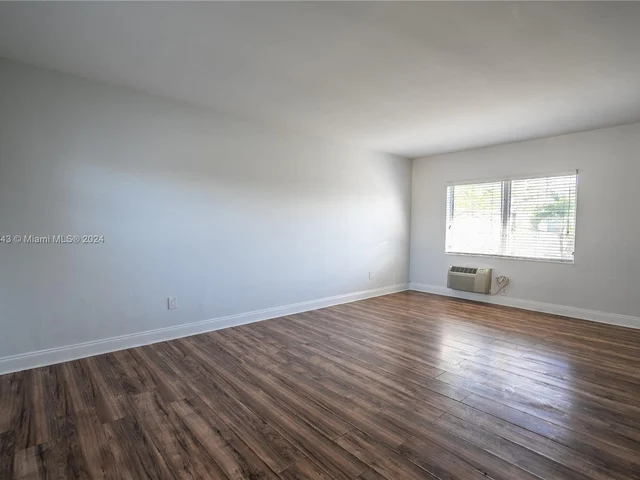 460 NE 82nd Ter # 8, Miami FL 33138