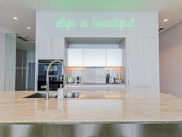 480 NE 31st St, Miami FL 33137