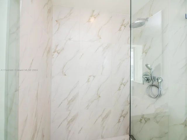 2000 Metropica Way # 2007, Sunrise FL 33323