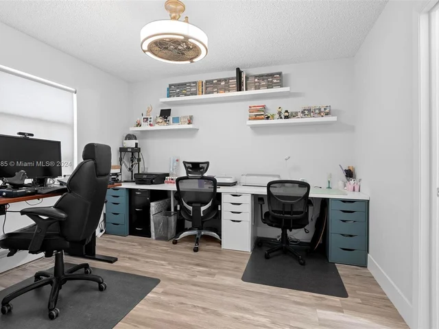 6907 SW 115th Pl # F40, Miami FL 33173