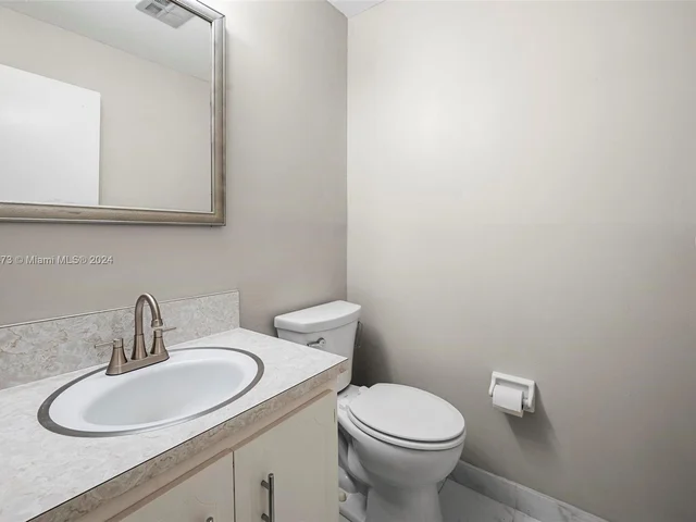 355 Main Blvd # C, Boynton Beach FL 33435