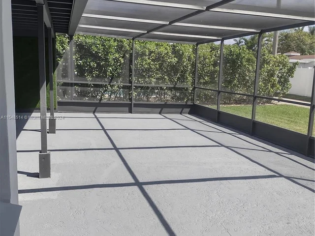 1326 Arthur St, Hollywood FL 33019