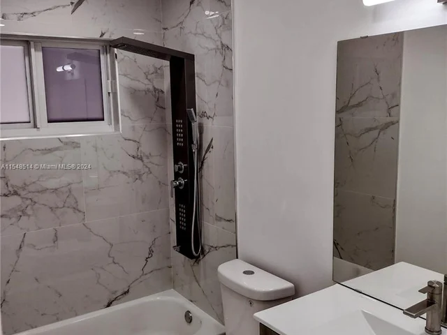 1326 Arthur St, Hollywood FL 33019