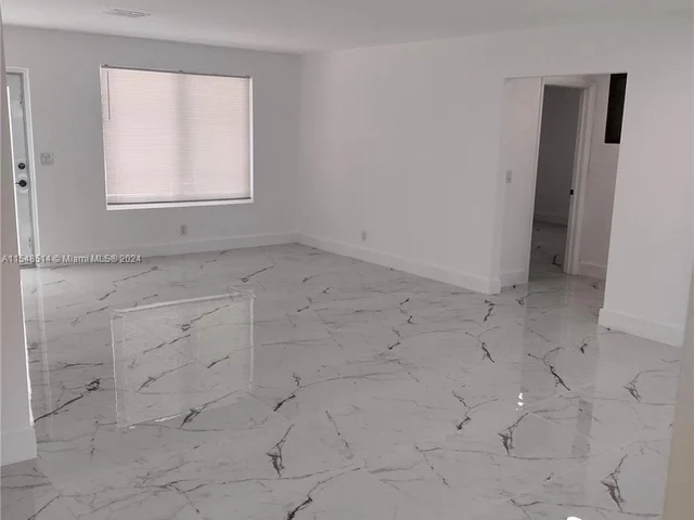 1326 Arthur St, Hollywood FL 33019