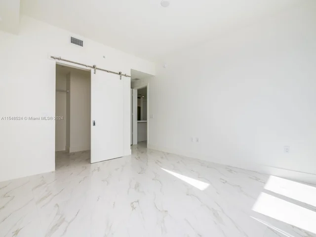 2000 Metropica Way # 2007, Sunrise FL 33323