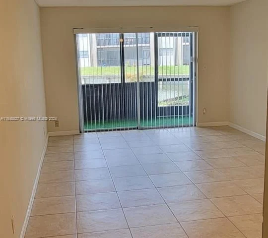 8010 N Colony Cir N # 104, Tamarac FL 33321