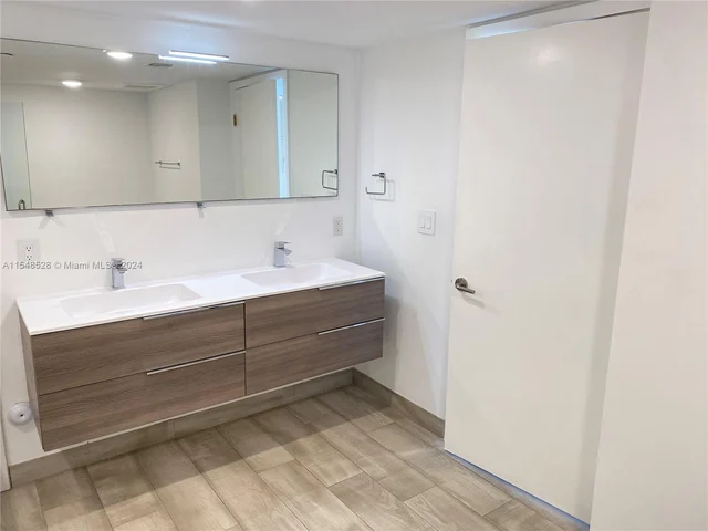 9261 E Bay Harbor Dr # 503, Bay Harbor Islands FL 33154