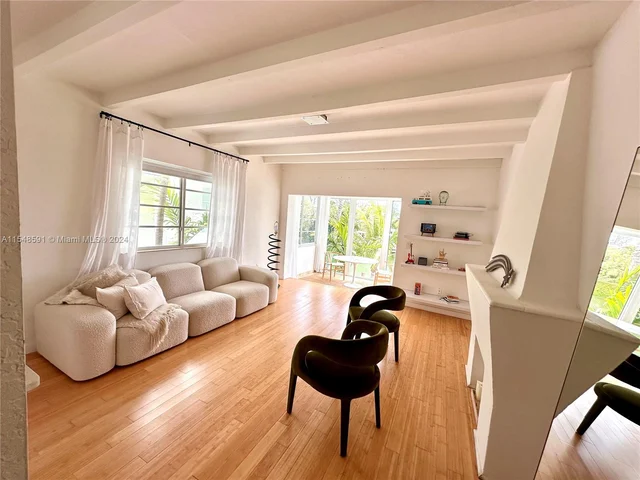 3915 N Meridian Ave # 206, Miami Beach FL 33140