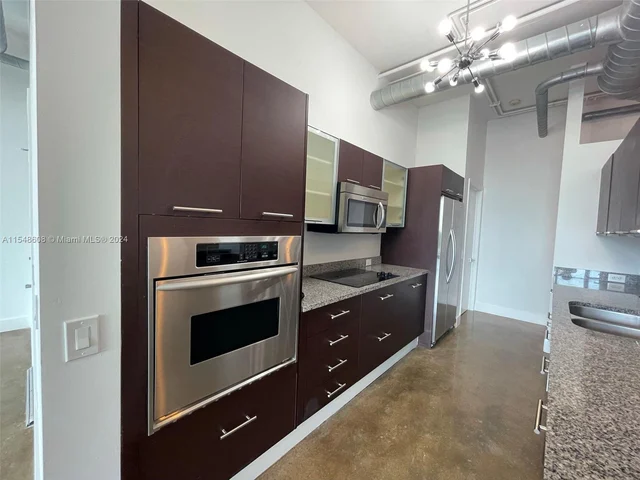 3029 NE 188 St # 612, Aventura FL 33180