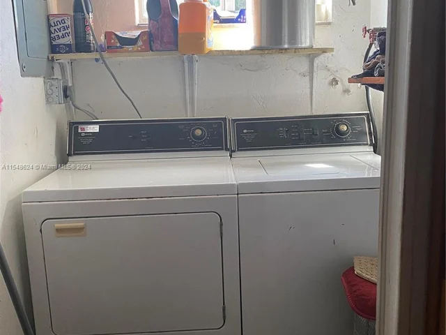 17225 SW 302nd St, Homestead FL 33030