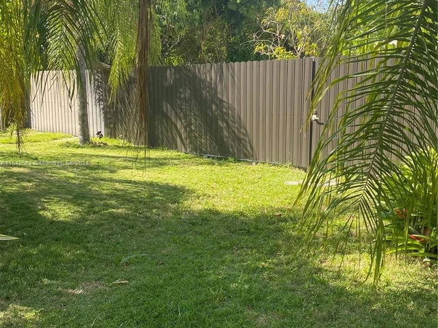 17225 SW 302nd St, Homestead FL 33030