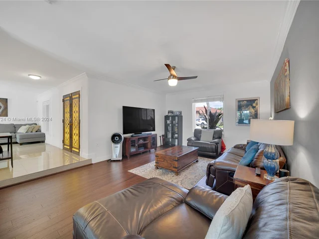 3415 SW 108th Ct, Miami FL 33165