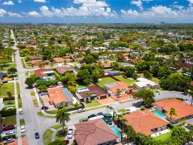 3415 SW 108th Ct, Miami FL 33165