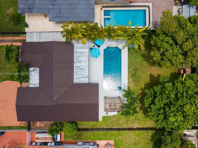 3415 SW 108th Ct, Miami FL 33165