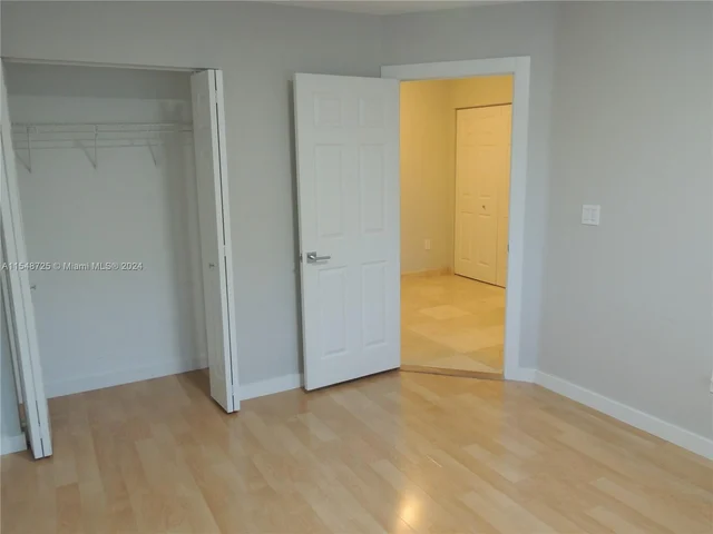 10813 NW 53rd Ln, Doral FL 33178