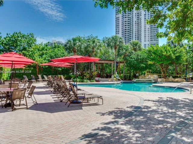 3400 NE 192nd St # 1404, Aventura FL 33180