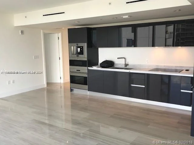 1451 Brickell Ave # 902, Miami FL 33131