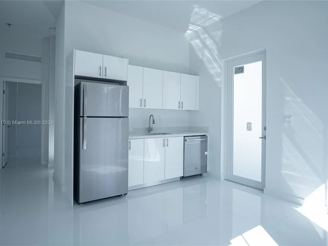 22590 SW 124 CT, Miami FL 33170