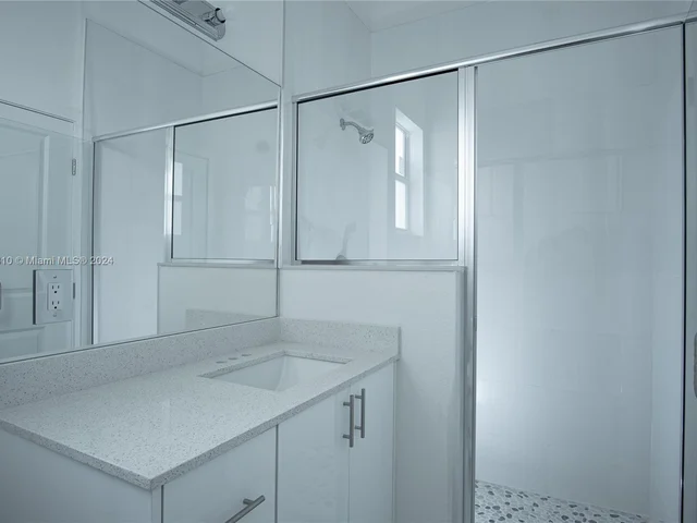 22590 SW 124 CT, Miami FL 33170